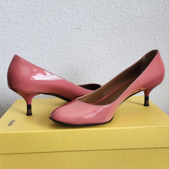 Fendi Coral Patent Leather Round Toe Kitten Heels - Picture 1 of 12
